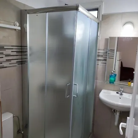 Kouverta Aparthotel 3*