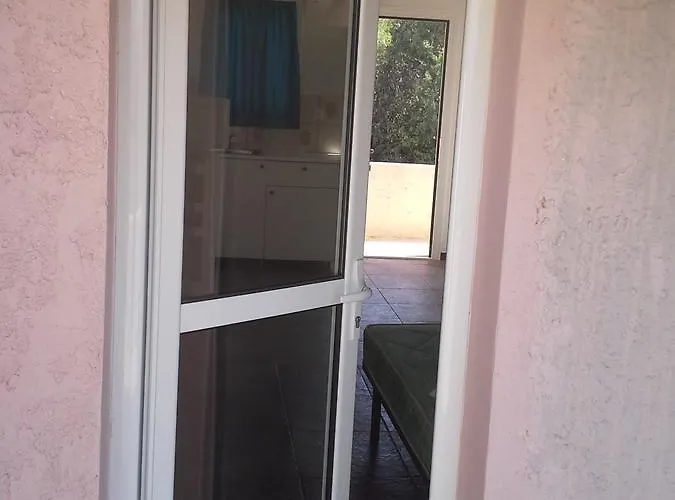 Kouverta شقة فندقية